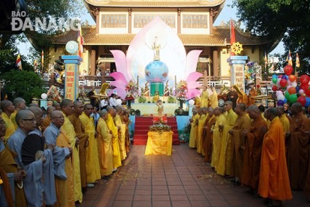 Hoạt động nhân Đại lễ Phật đản Phật lịch 2560 tại Đà Nẵng - ảnh 1